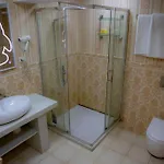 Luxury 'rich' Apartment *