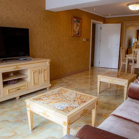 Luxury 'rich' Appartement